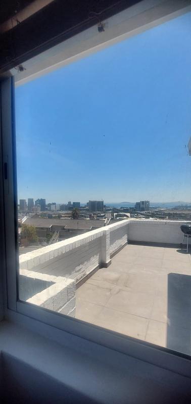 To Let 2 Bedroom Property for Rent in Vredehoek Western Cape